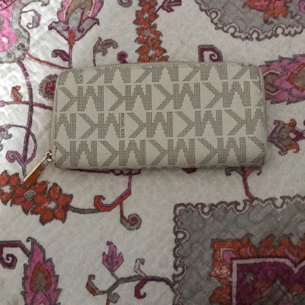 Wallet - Picture 3 of 3